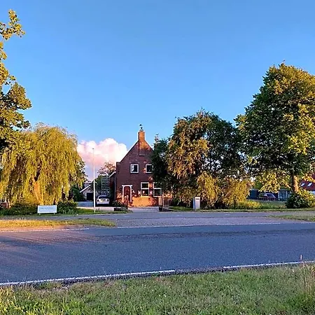 Near The Rhine - Sustainable Lodge