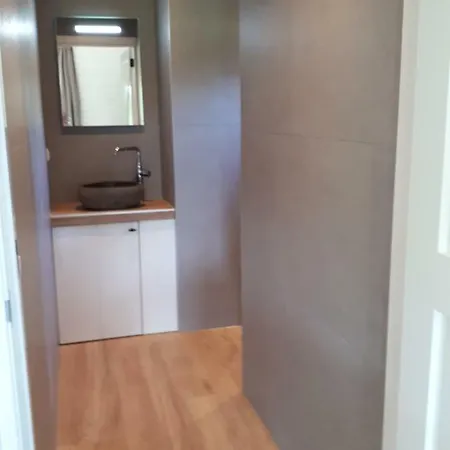 Near The Rhine - Sustainable Lodge *