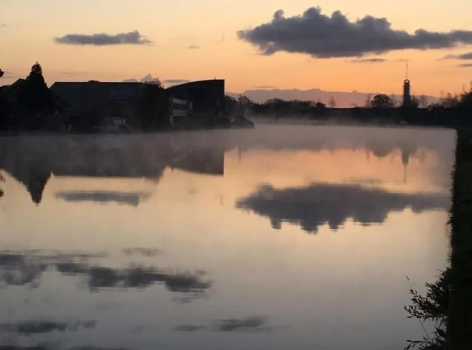 אכסניה Near The Rhine - Sustainable *