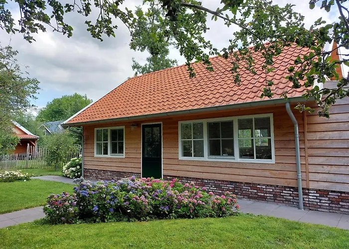 Near The Rhine - Sustainable Gerendaház *