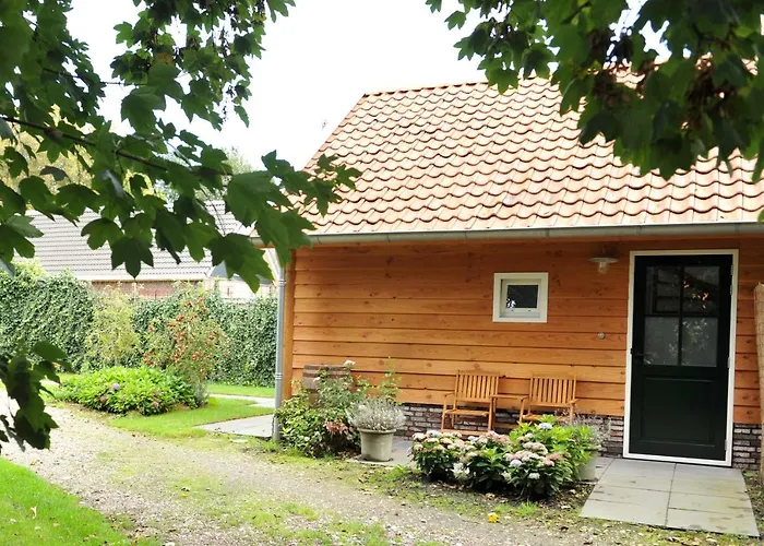 Near The Rhine - Sustainable Gerendaház