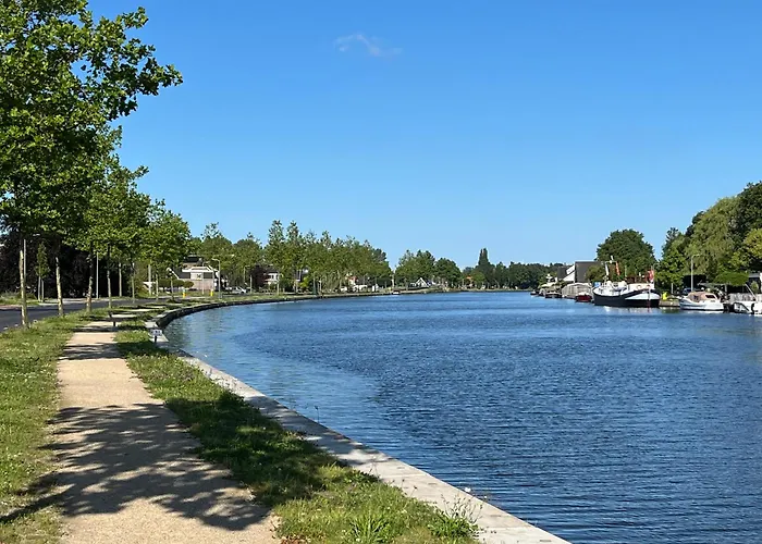 Near The Rhine - Sustainable * Hazerswoude-Rijndijk
