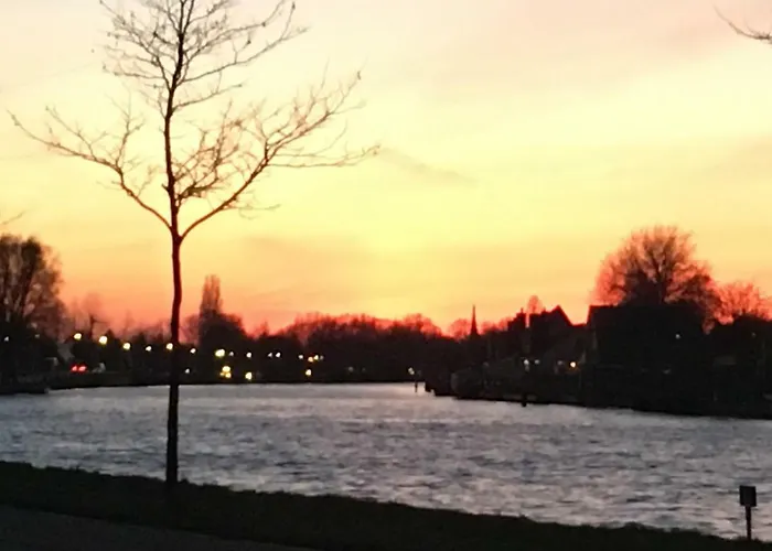 Near The Rhine - Sustainable * Hazerswoude-Rijndijk