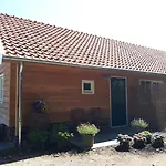 Chata Near The Rhine - Sustainable