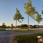 Near The Rhine - Sustainable Chata Hazerswoude-Rijndijk